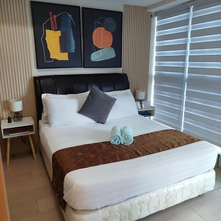 Uptown Parksuites Tower 1 Bgc ตากิก ภายนอก รูปภาพ