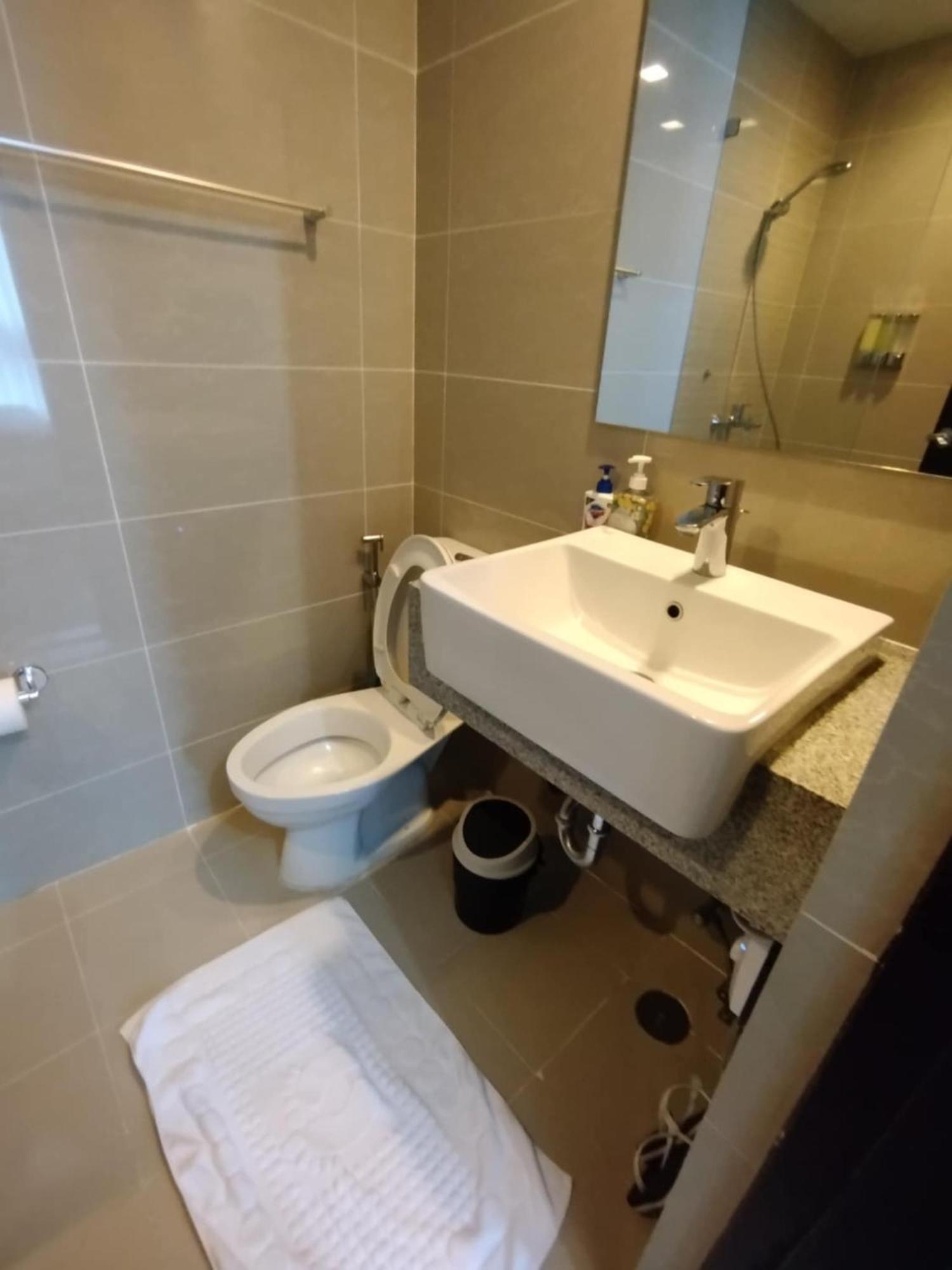 Uptown Parksuites Tower 1 Bgc ตากิก ภายนอก รูปภาพ
